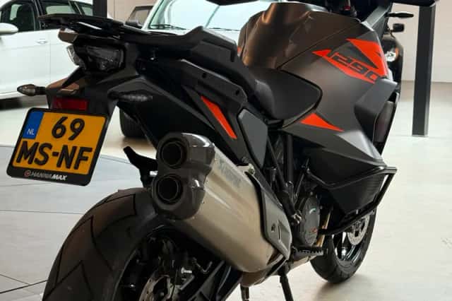 KTM 1290 Super Adventure (2022) thumbnail 3