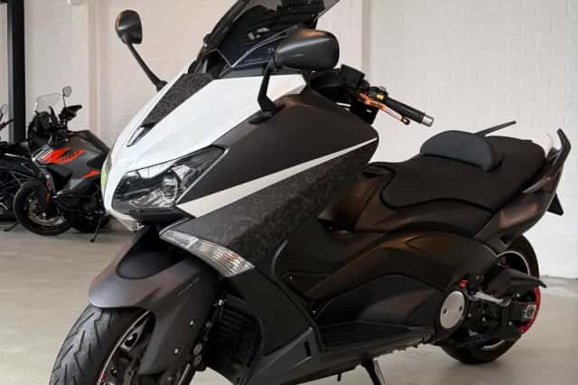 Yamaha Scooter 530 TMAX (2012) thumbnail 6