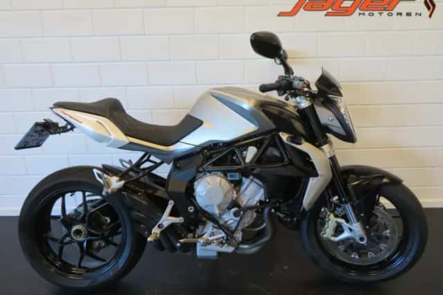 MV Agusta Brutale 675 (2013) thumbnail 1
