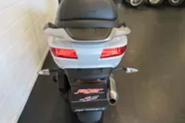 Piaggio MP3 500 (2018) thumbnail 4
