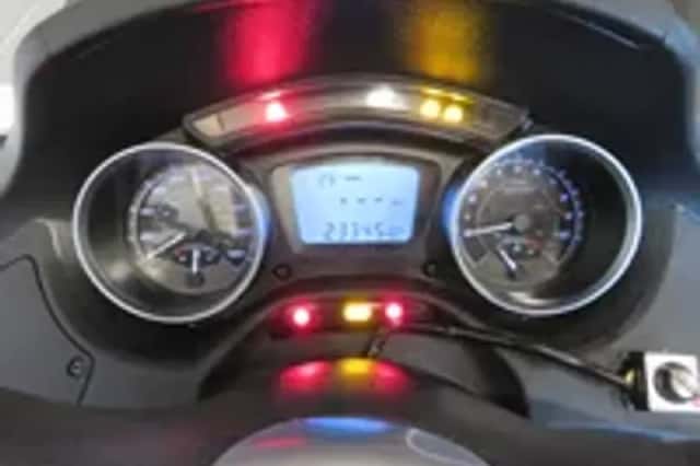 Piaggio MP3 500 (2018) thumbnail 6