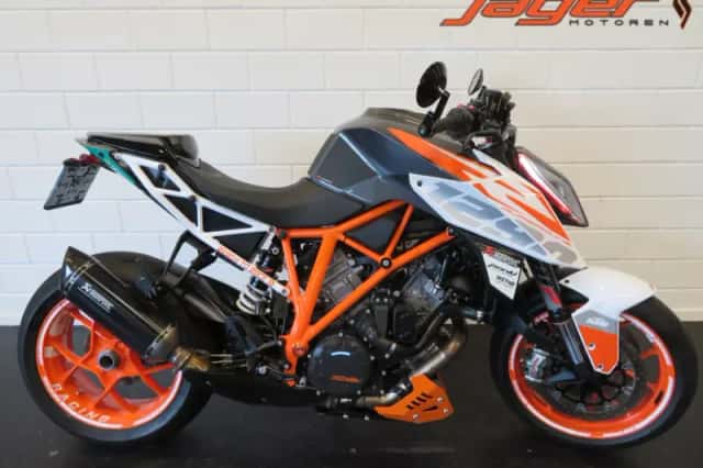 KTM 1290 Super Duke (2018) thumbnail 1