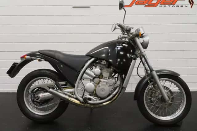 Aprilia Moto 6.5 (1995) thumbnail 1