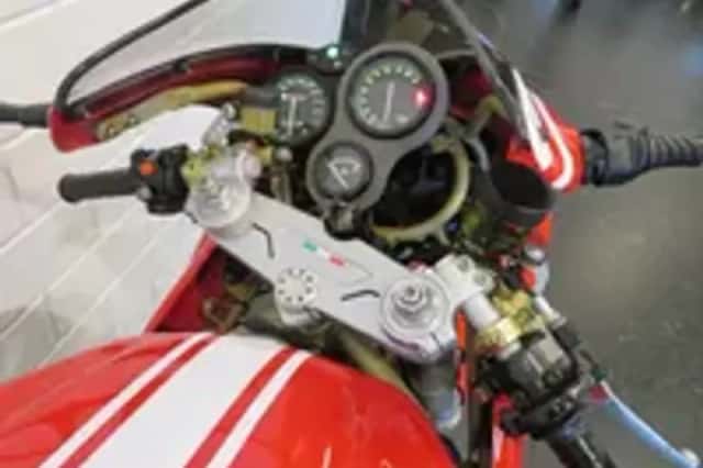 Ducati 900 SS 900SS NUDA (1999) thumbnail 5