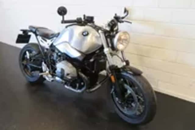BMW R nine t pure (2017) thumbnail 2