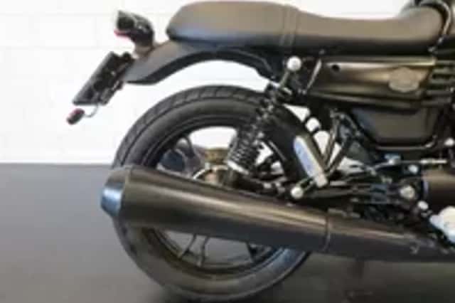 Moto Guzzi V7 Stone (2020) thumbnail 6