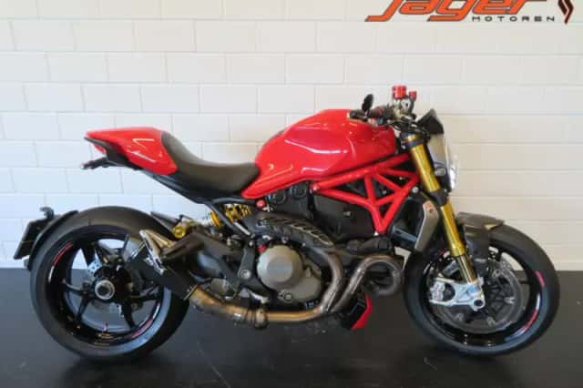 Ducati Monster 1200 S (2014) thumbnail 1