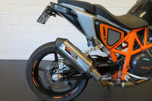 KTM Duke 690 (2012) thumbnail 6