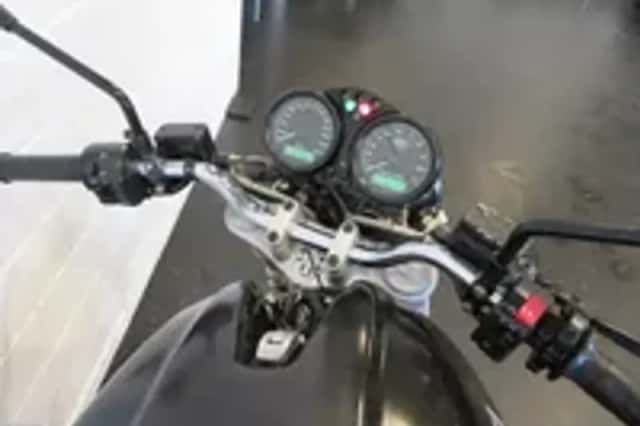 Ducati Monster 620IE Dark (2002) thumbnail 5