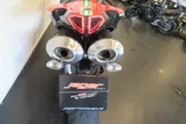 Ducati 848 EVO (2008) thumbnail 4