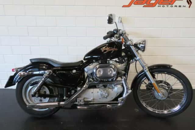 Harley-Davidson Sportster (2002) thumbnail 1