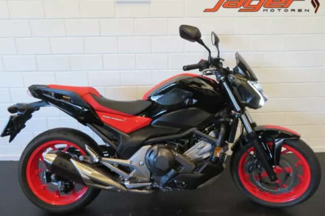 Honda NC 750 S (2017) thumbnail 1