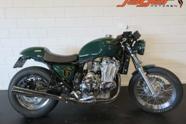 Triumph Thunderbird 900 (2003) thumbnail 1
