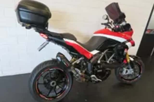 Ducati Multistrada 1200S Pikes Peak (2011) thumbnail 3