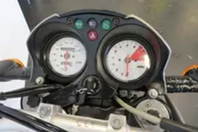 KTM 640 Duke (2000) thumbnail 6