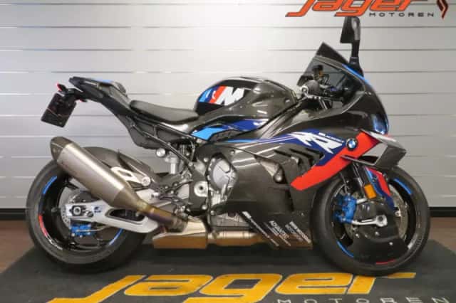 BMW M 1000 RR (2023) thumbnail 1