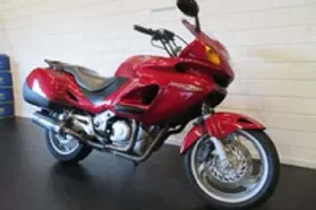 Honda NT 650 V Deauville (2002) thumbnail 2