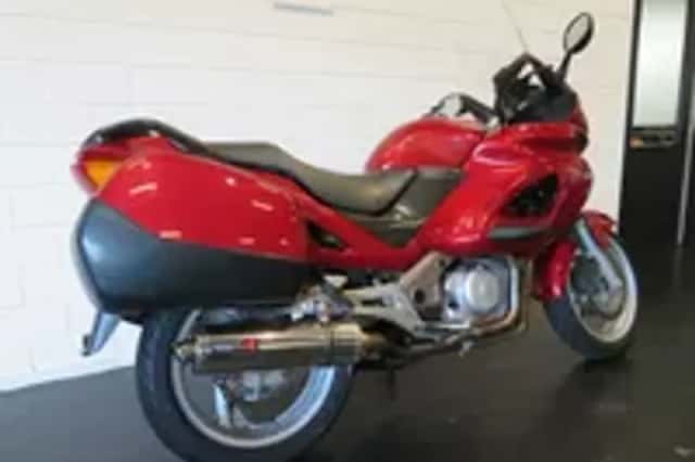 Honda NT 650 V Deauville (2002) thumbnail 3