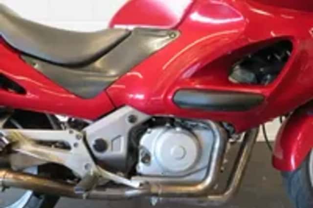 Honda NT 650 V Deauville (2002) thumbnail 5