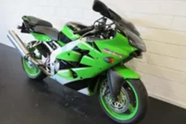 Kawasaki Ninja (2000) thumbnail 2