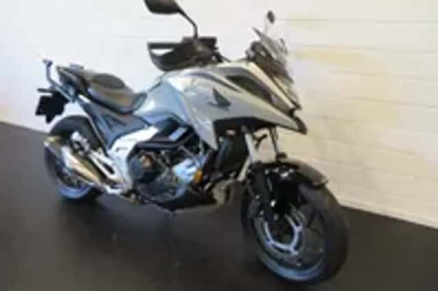 Honda NC750X (2023) thumbnail 2