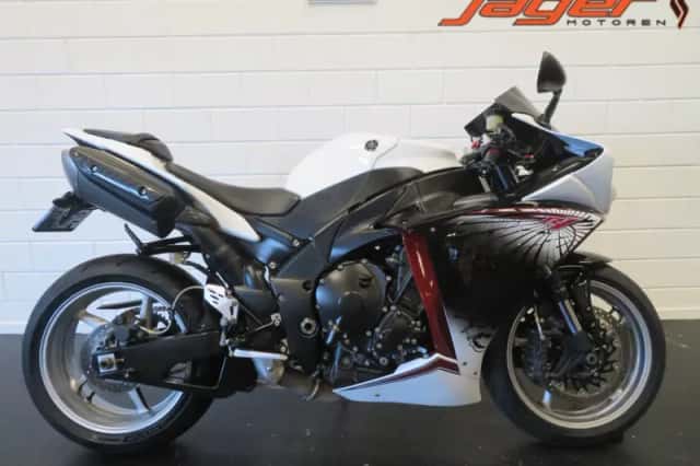 Yamaha YZF-R1 (2009) thumbnail 1