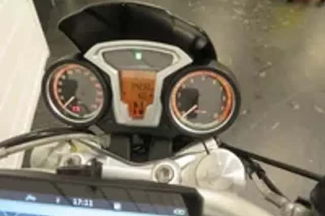 BMW R Nine T (2015) thumbnail 6