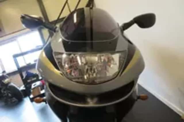 Kawasaki Ninja (1999) thumbnail 4