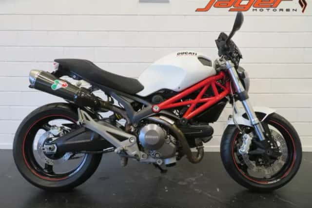 Ducati Monster (2008) thumbnail 1