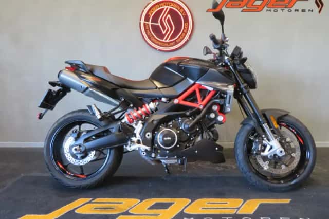 Aprilia Shiver 900 (2022) thumbnail 1