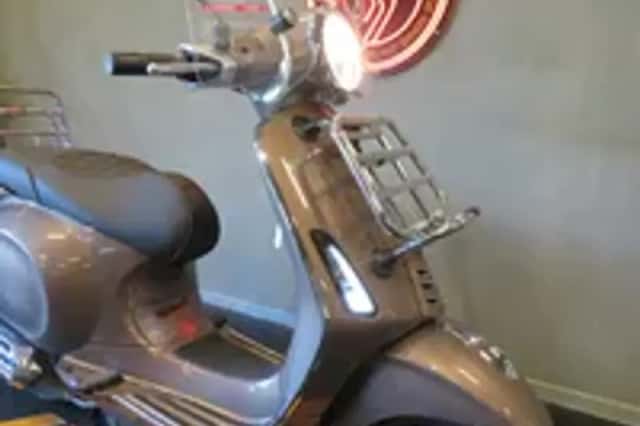 Vespa Primavera (2018) thumbnail 5