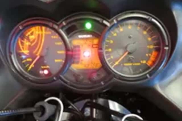 Suzuki V-Strom (2007) thumbnail 6