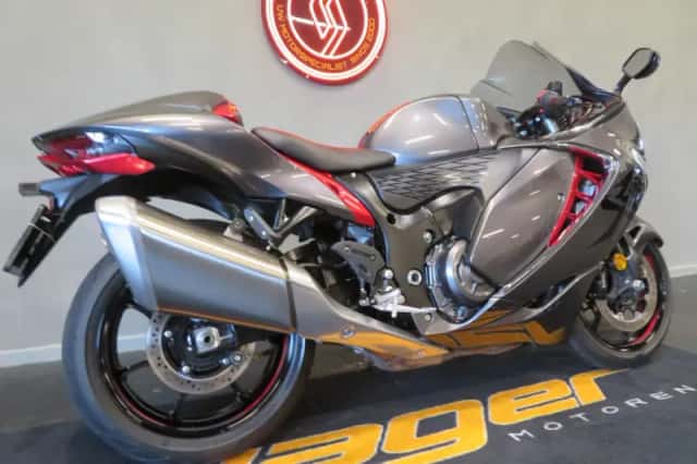 Suzuki Hayabusa GSX1300R (2024) thumbnail 3