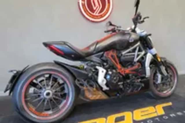 Ducati Xdiavel (2016) thumbnail 3