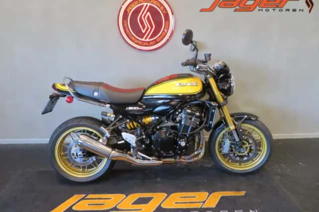 Kawasaki Z900RS (2024) thumbnail 1
