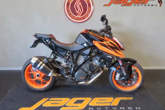 KTM 1290 Super Duke (2019) thumbnail 1