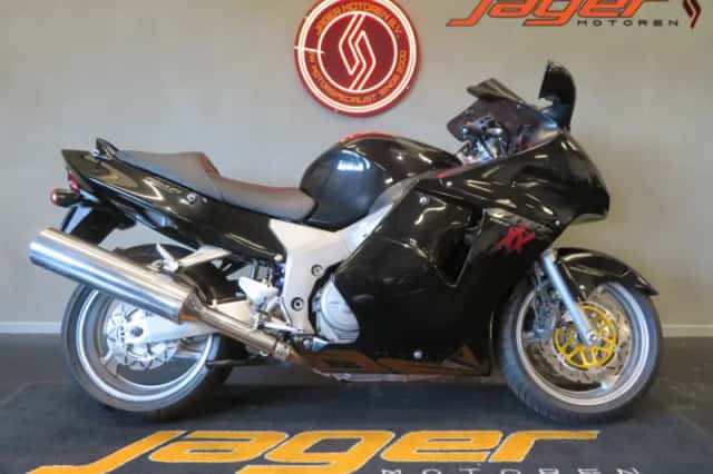 Honda CBR 1100 XX BLACKBIRD (2000) thumbnail 1