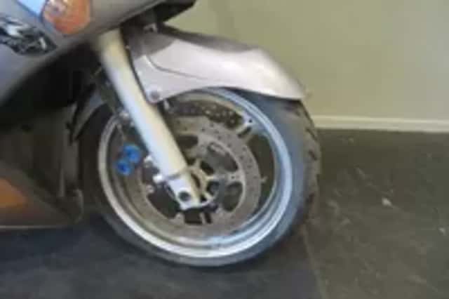 Yamaha FJR1300 (2004) thumbnail 6