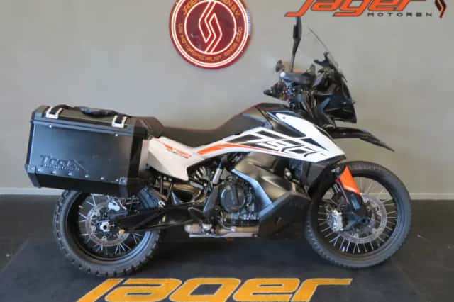 KTM 790 Adventure (2019) thumbnail 1
