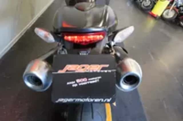 Ducati Monster 1100 (2009) thumbnail 4