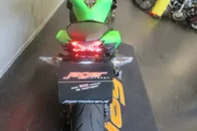 Kawasaki Ninja 650 (2018) thumbnail 4