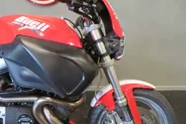 Buell X1 Lightning (2001) thumbnail 6