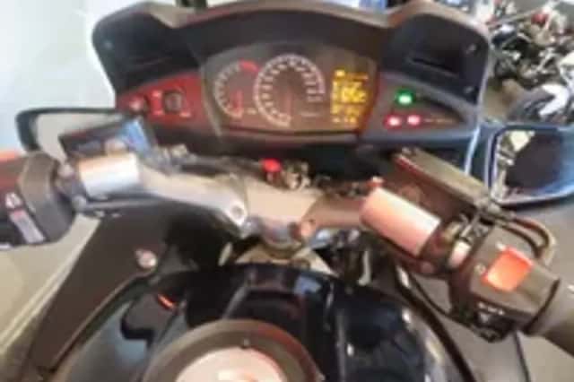 Honda ST 1300 (2003) thumbnail 6
