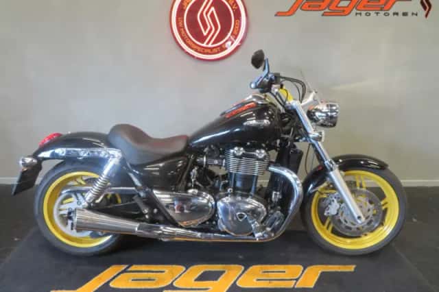 Triumph Thunderbird 1600 (2011) thumbnail 1