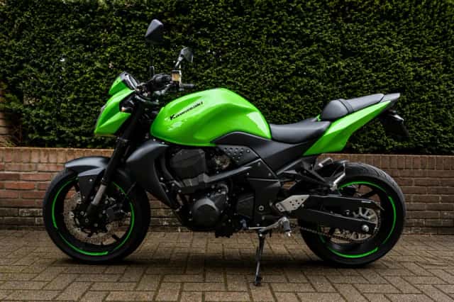 Kawasaki Z750 (2011) thumbnail 5