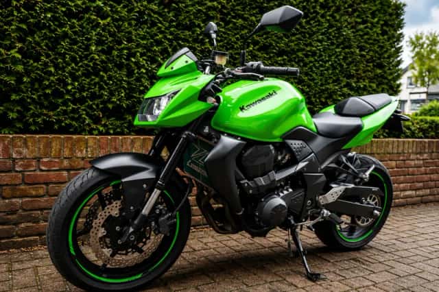 Kawasaki Z750 (2011) thumbnail 6