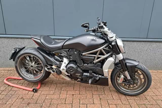 Ducati Xdiavel (2016) thumbnail 3
