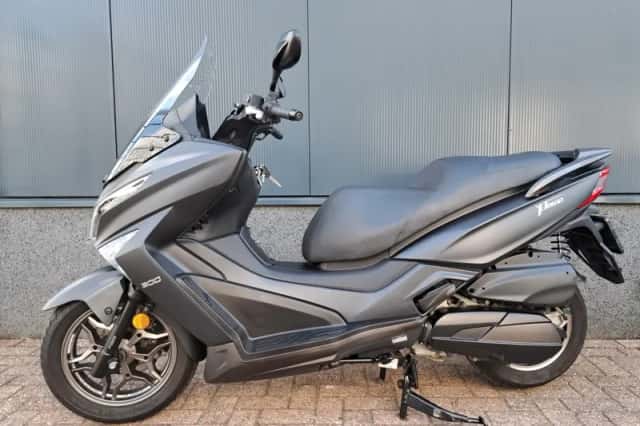 Kymco X-Town 300I (2017) thumbnail 3