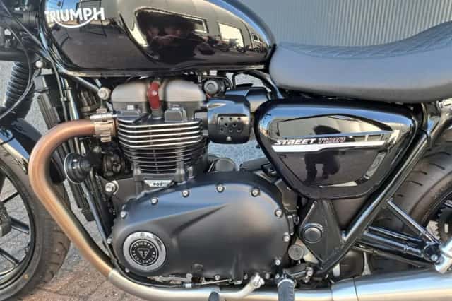 Triumph Street Twin 900 (2020) thumbnail 4
