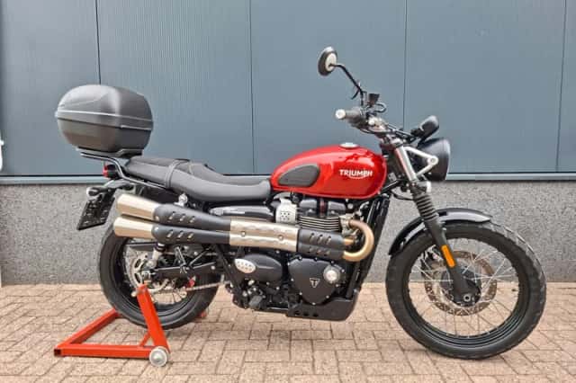 Triumph Street Scrambler 900 (2019) thumbnail 1